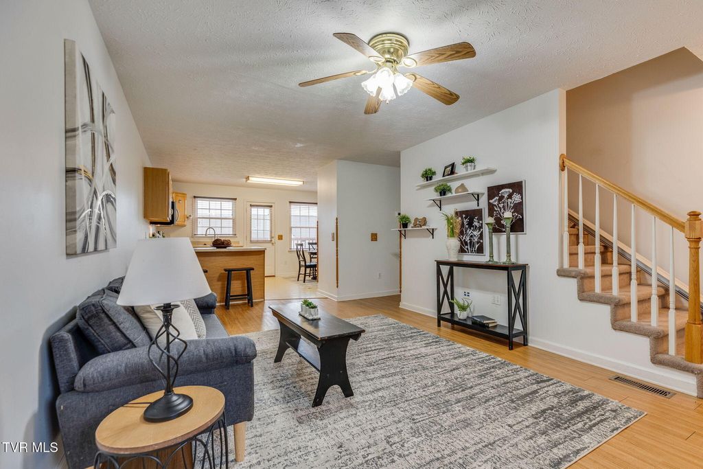 Photo of 659 Beaverview Drive, Bristol, VA 24201 (MLS # 9992317)