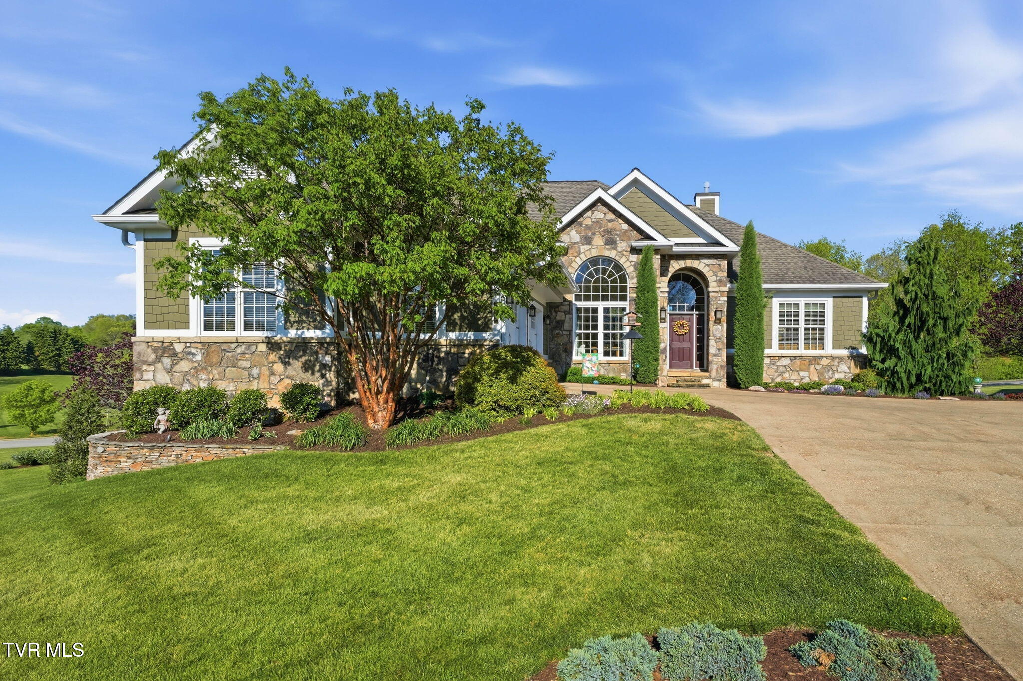 113 Creek Side Court