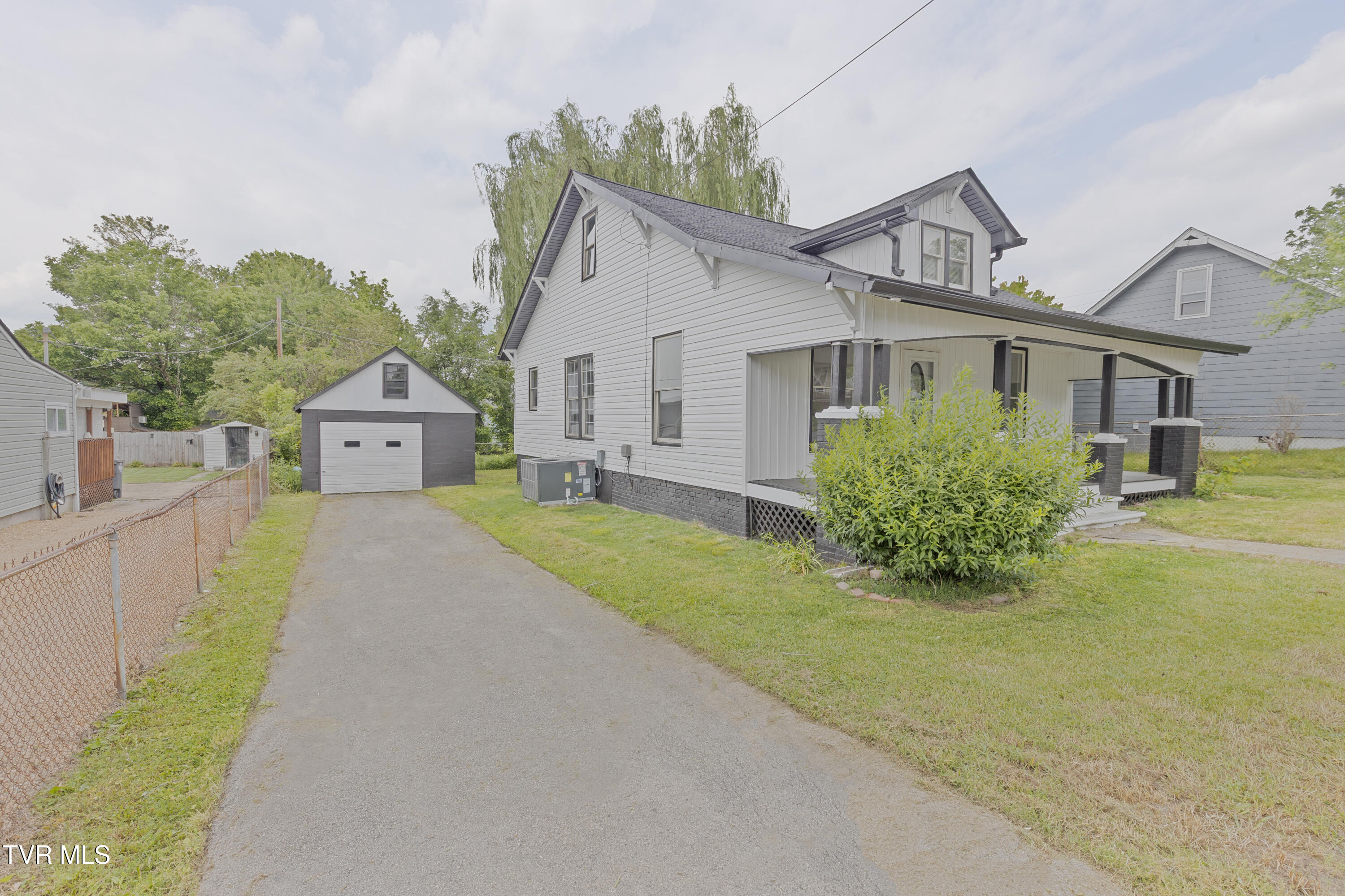 329 Clinch Street, Kingsport, Tennessee image 2