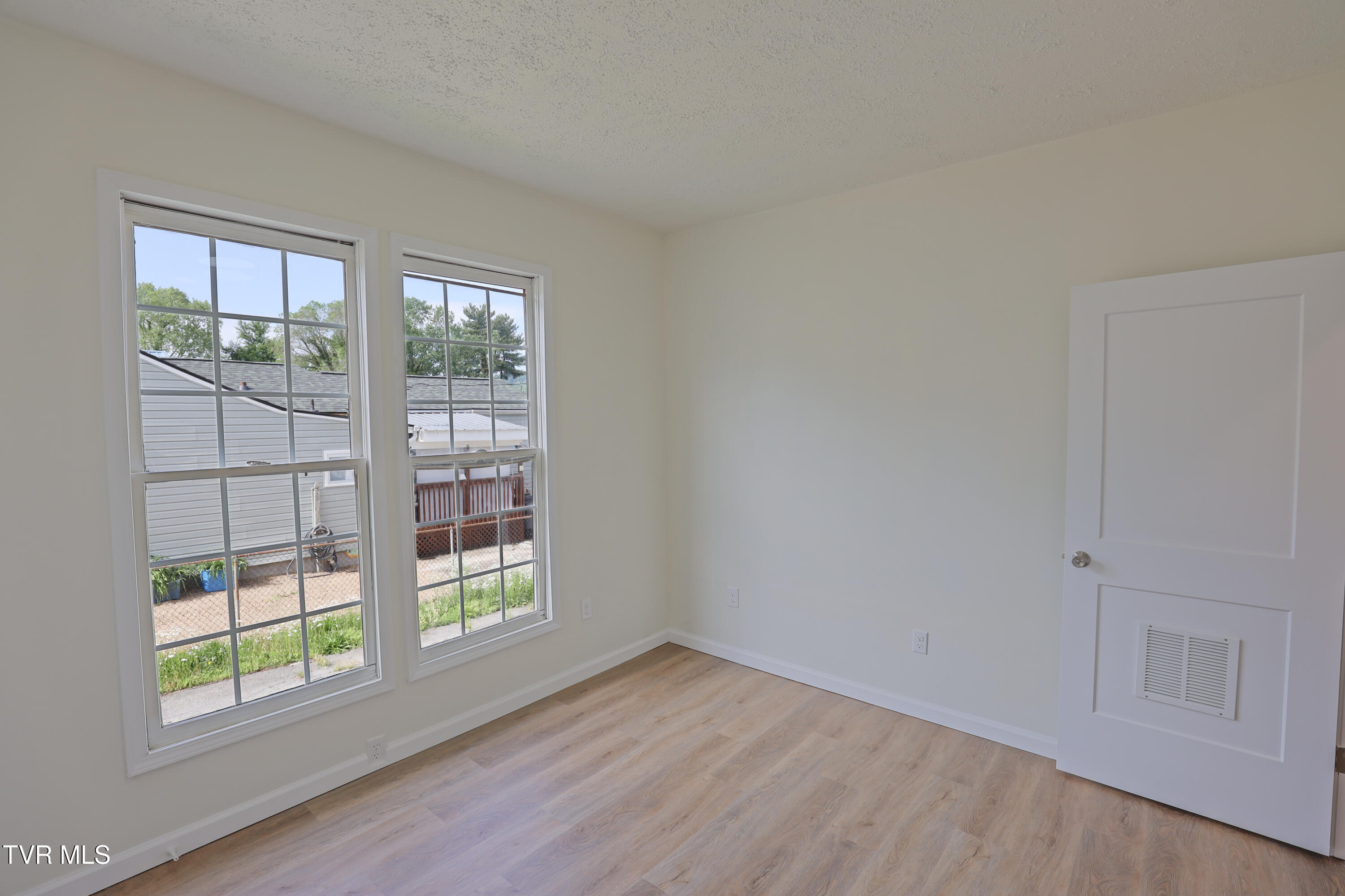 329 Clinch Street, Kingsport, Tennessee image 27