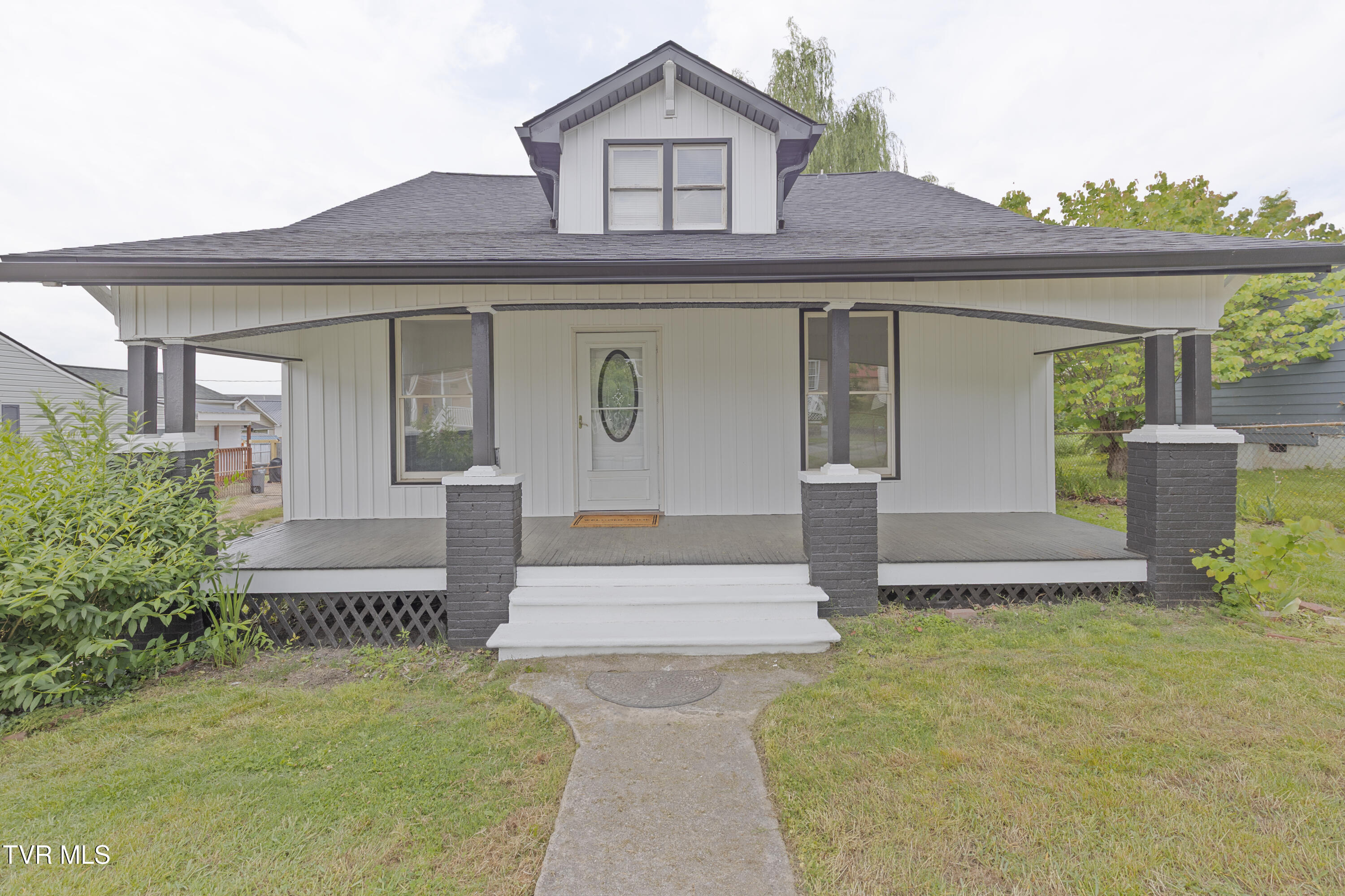 329 Clinch Street, Kingsport, Tennessee image 1