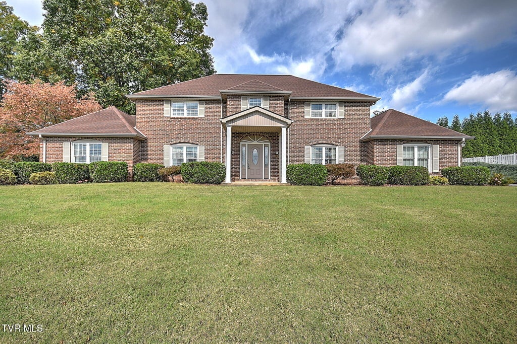 Photo of 118 Countryshire Court, Kingsport, TN 37663 (MLS # 10002262)
