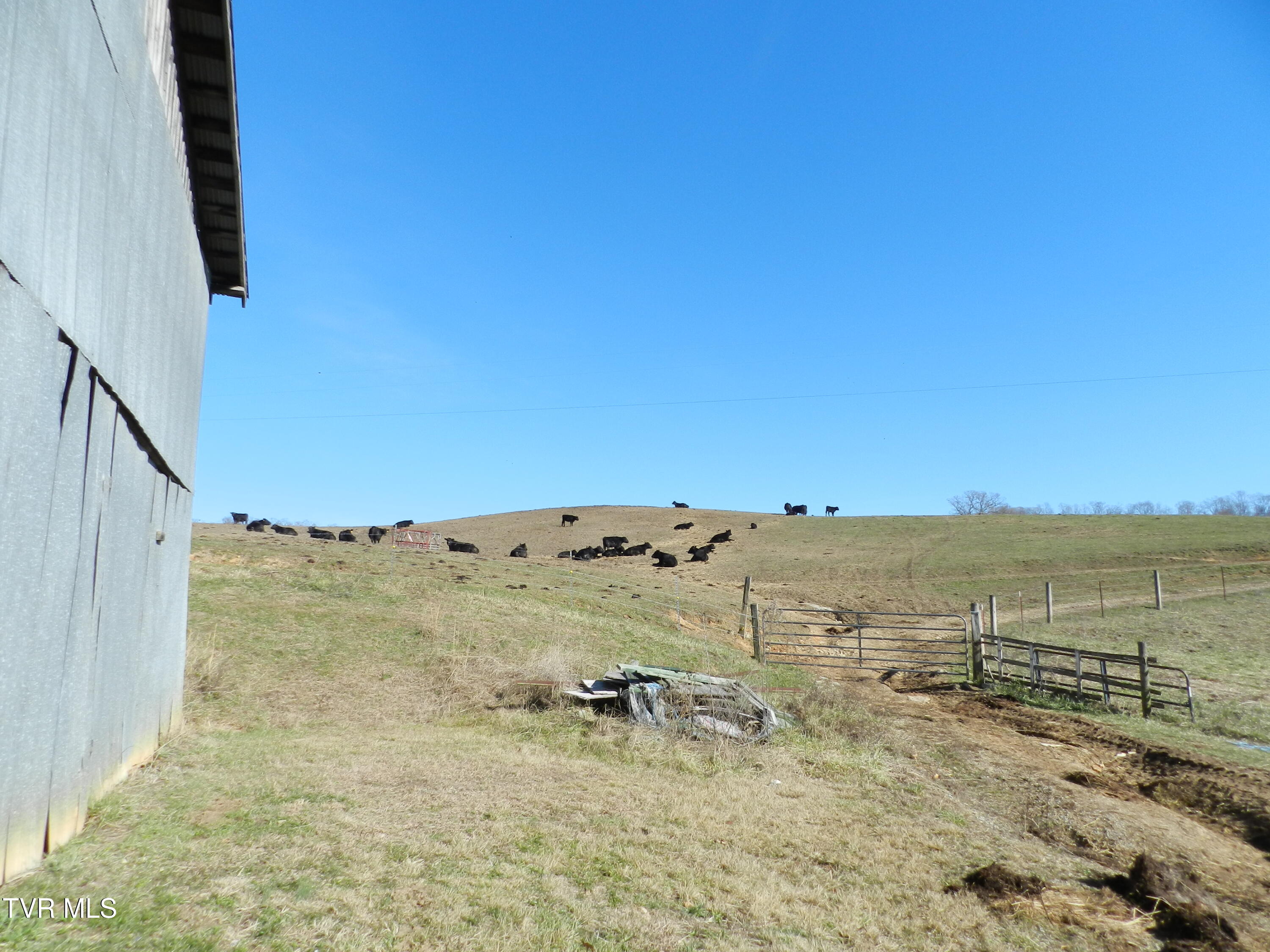420 Watterson Gap Road, Surgoinsville, Tennessee image 37