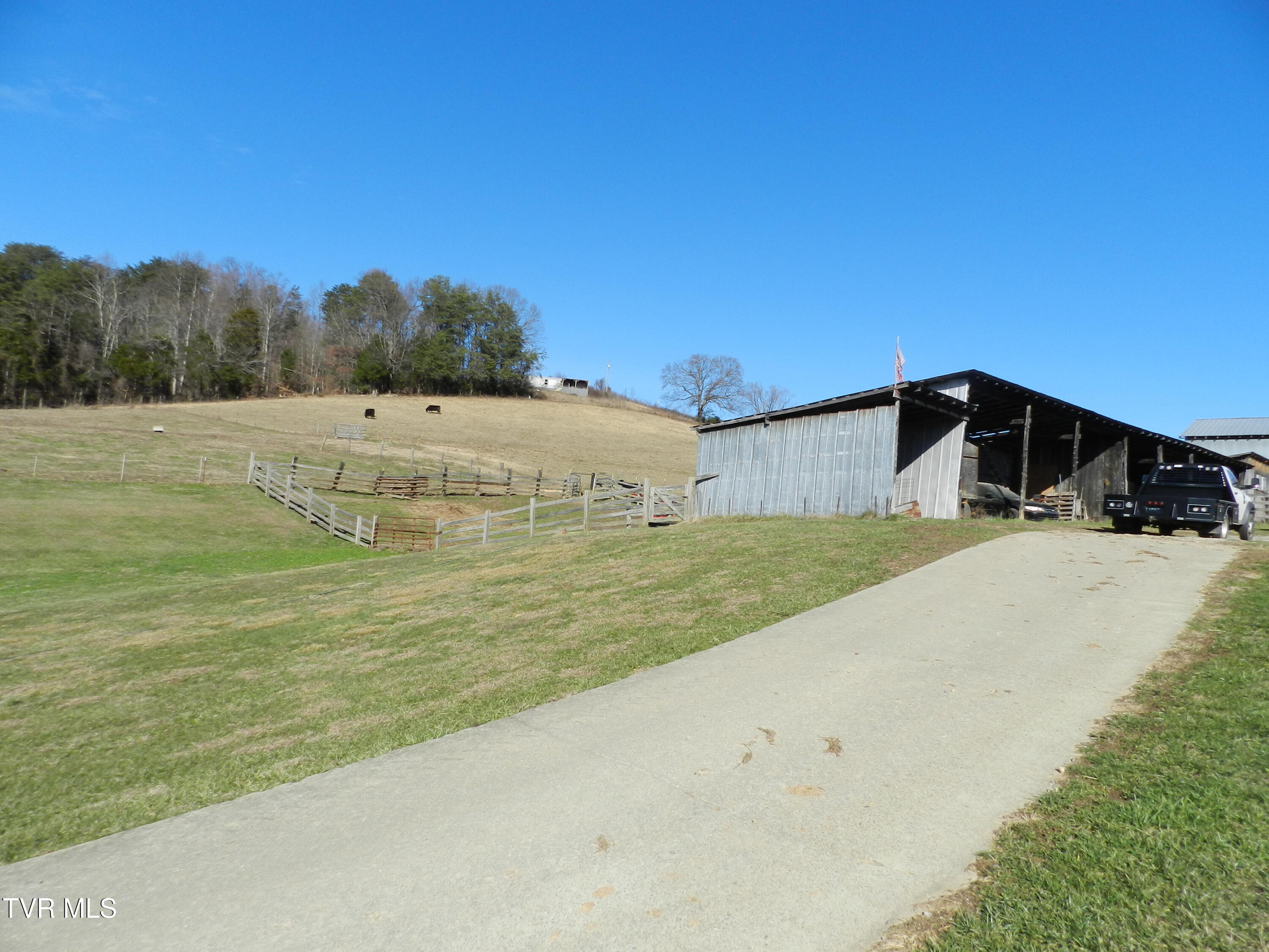 420 Watterson Gap Road, Surgoinsville, Tennessee image 28