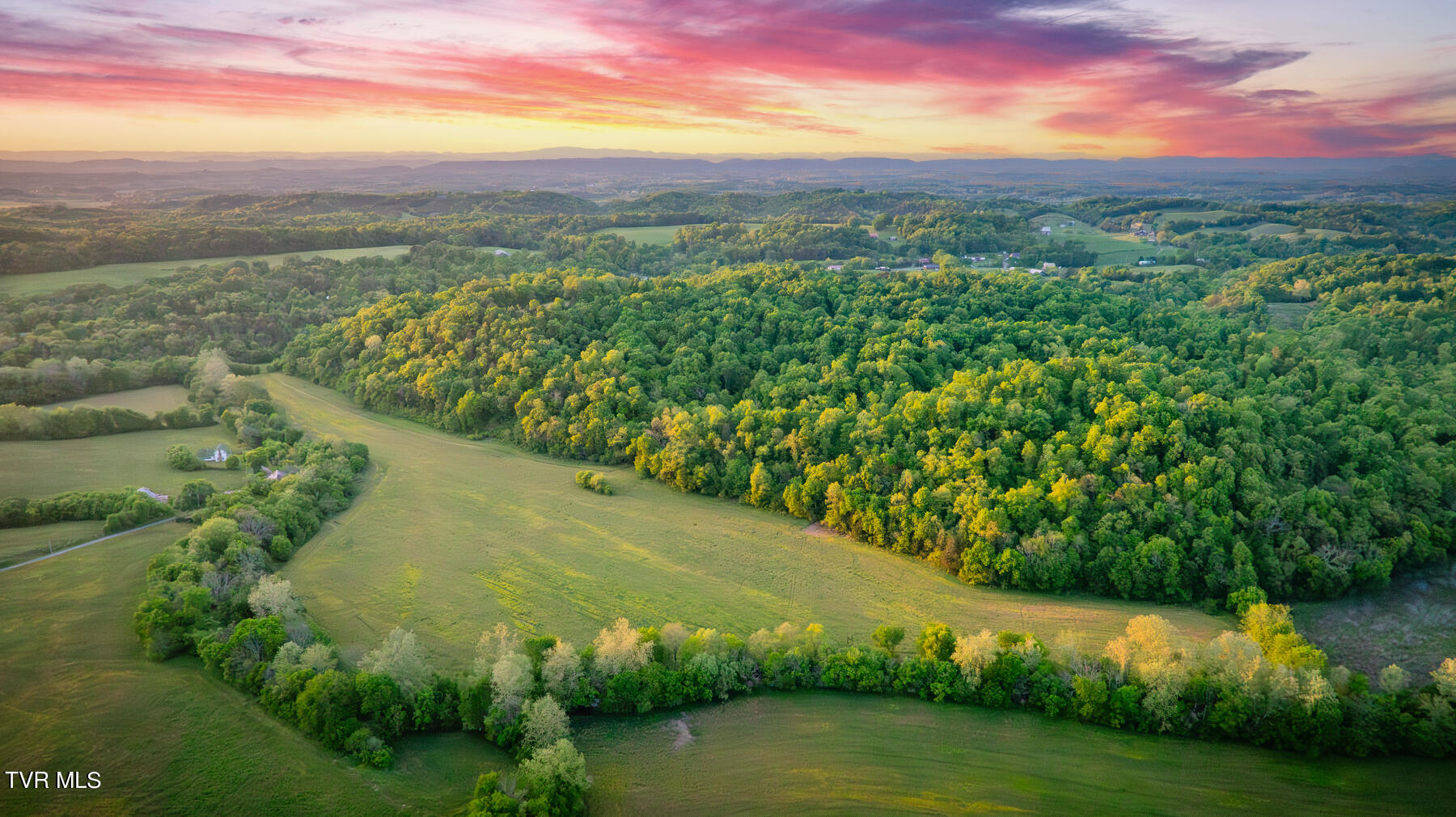 4045 Mohawk Road, Midway, Tennessee image 1