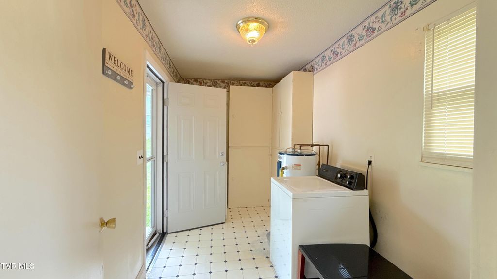 Photo of 503 Sunnyvale Drive, Johnson City, TN 37601 (MLS # 9995235)