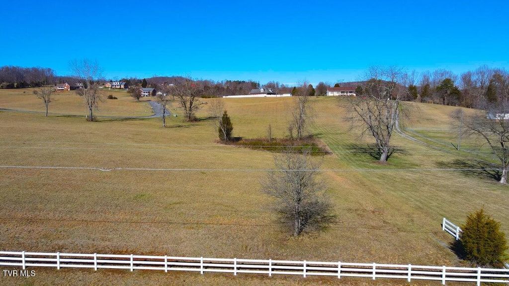 Photo of 1 Carters Valley Road, Church Hill, TN 37642 (MLS # 9993111)