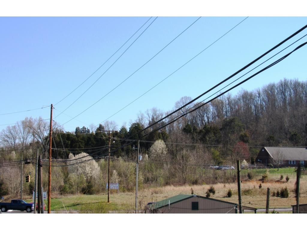 Photo of 5 Rock Springs Road, Kingsport, TN 37664 (MLS # 9988880)