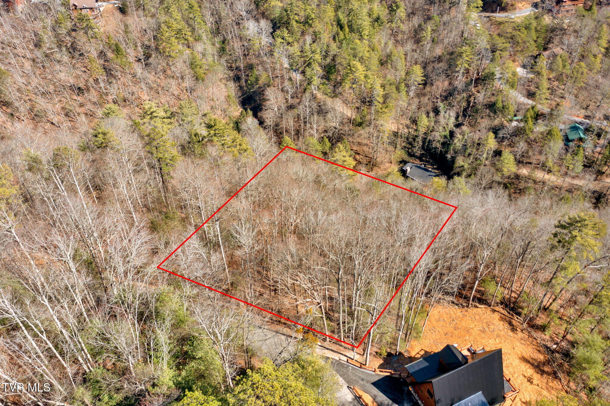 N Clear Fork Road, Sevierville, Tennessee image 23