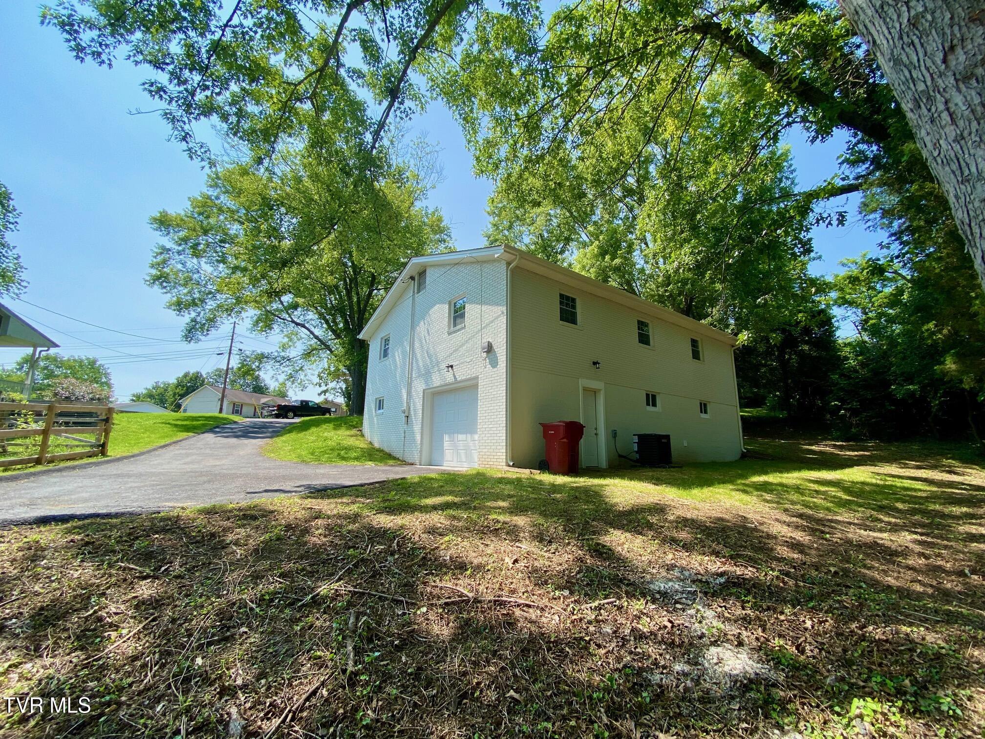 724 Georgia Street, Johnson City, Tennessee image 20