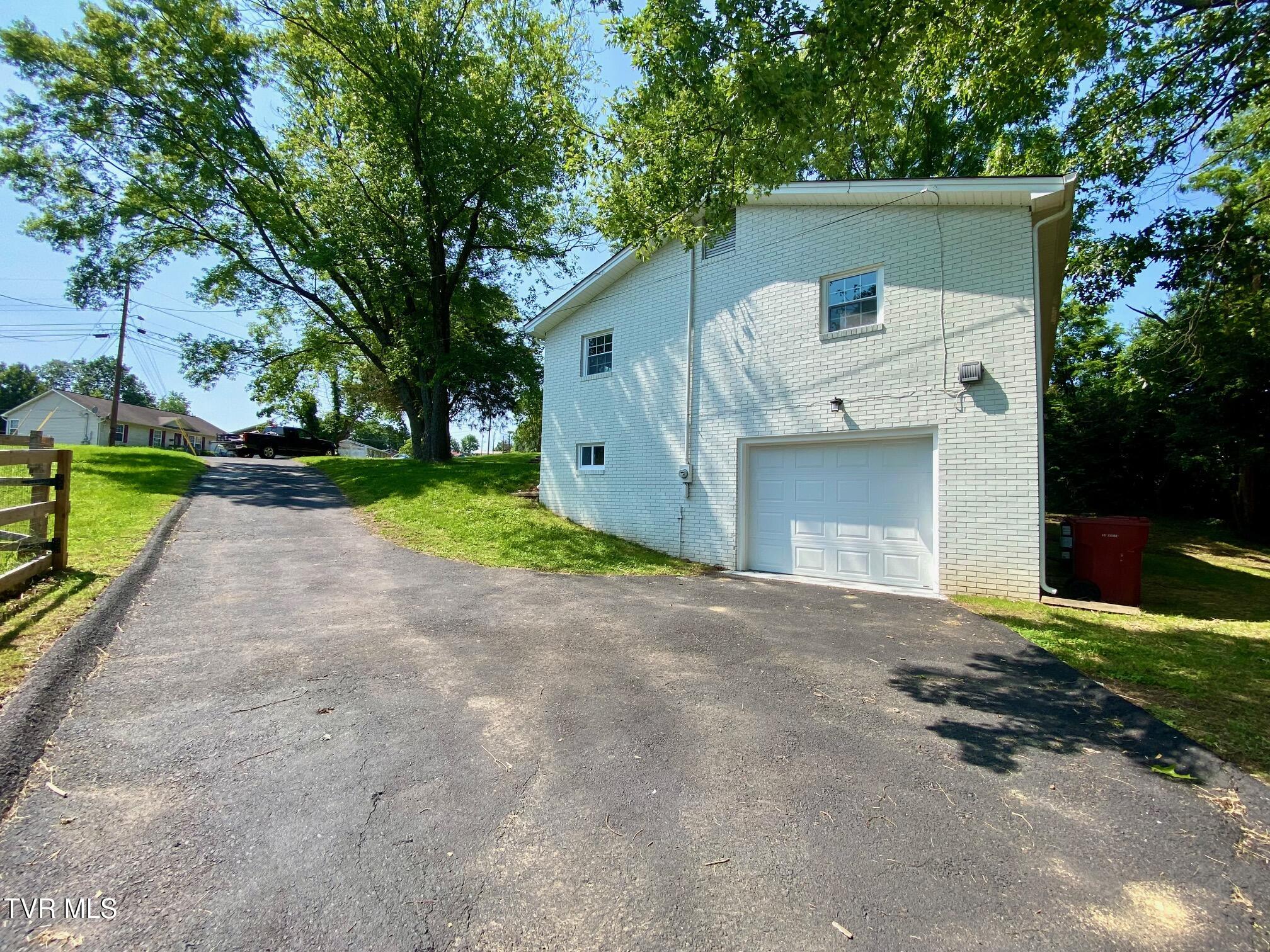 724 Georgia Street, Johnson City, Tennessee image 19