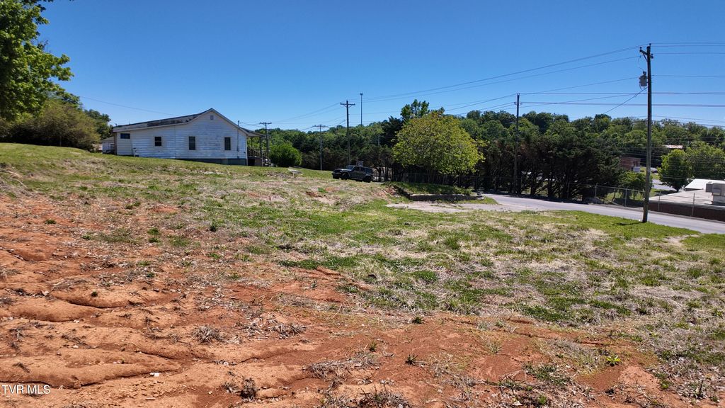 Photo of 1 Bernard Avenue, Greeneville, TN 37745 (MLS # 9994925)