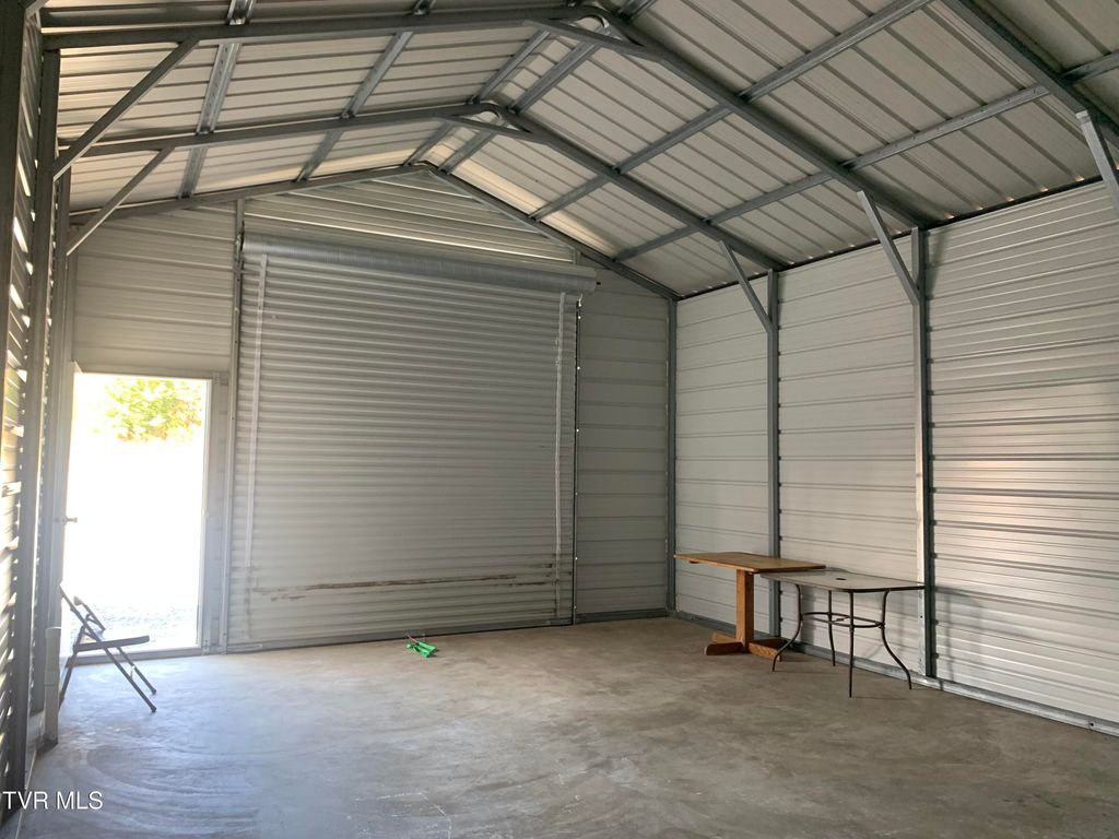 Photo of 4987 Bluff City Highway, Bluff City, TN 37618 (MLS # 9988936)