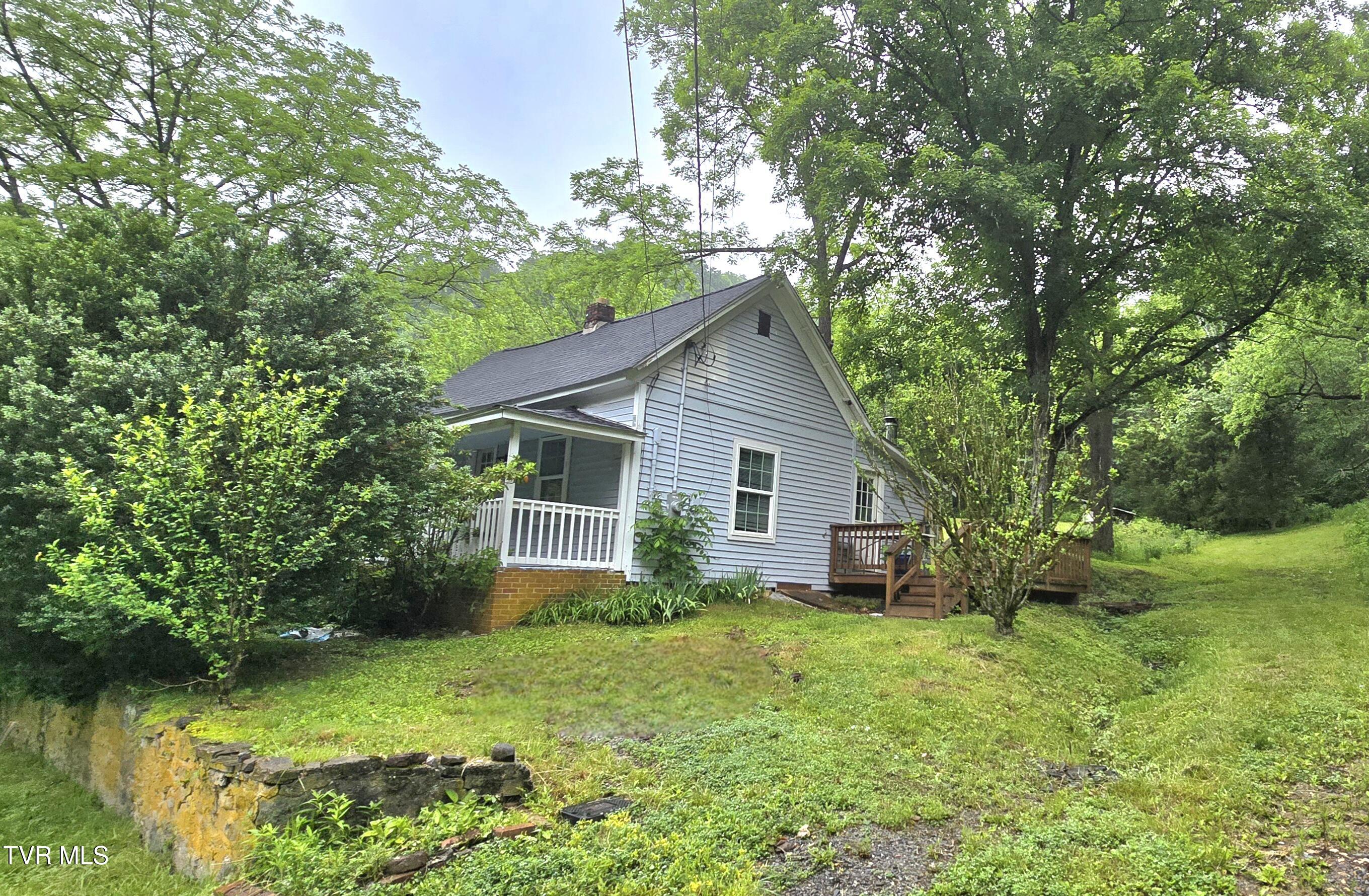 519 Willow Springs Road, Elizabethton, Tennessee image 4