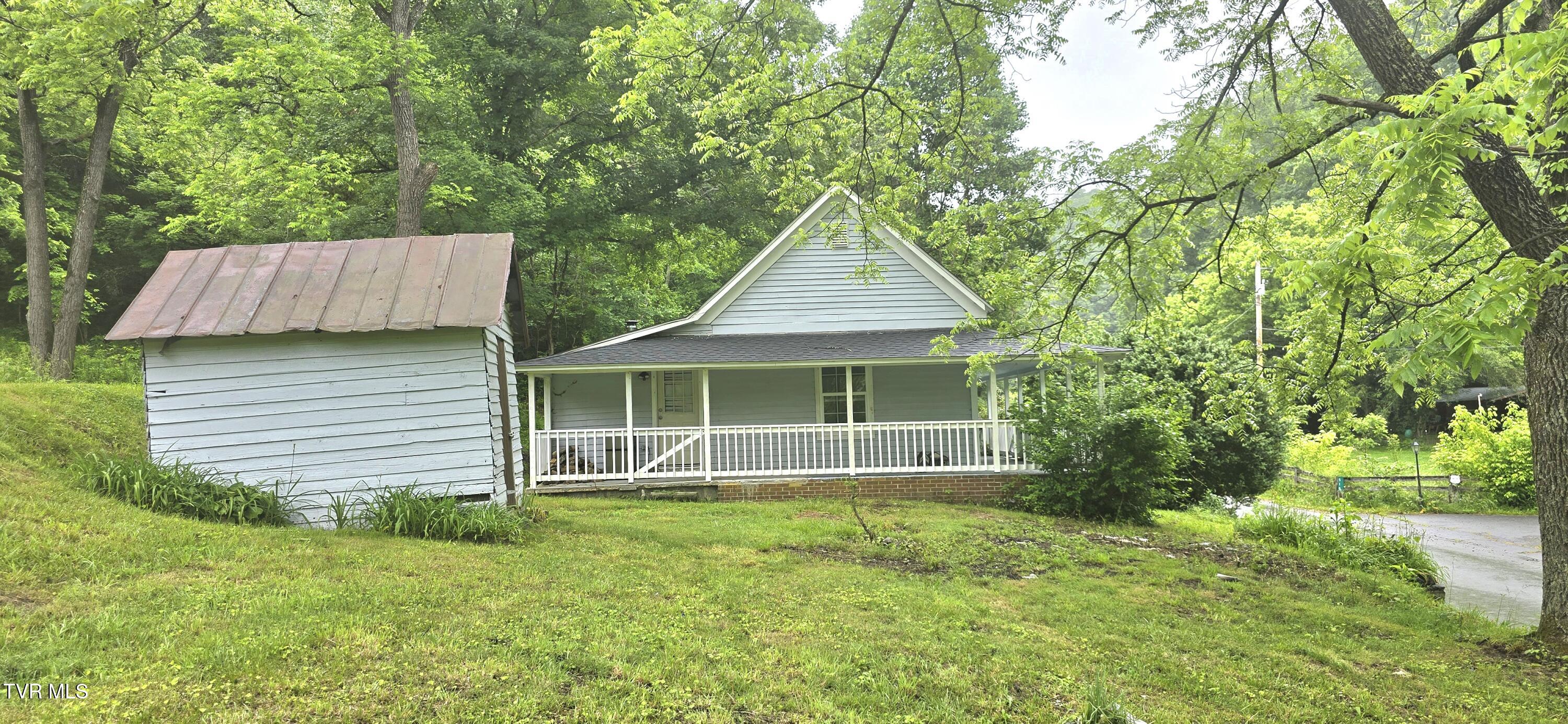 519 Willow Springs Road, Elizabethton, Tennessee image 3