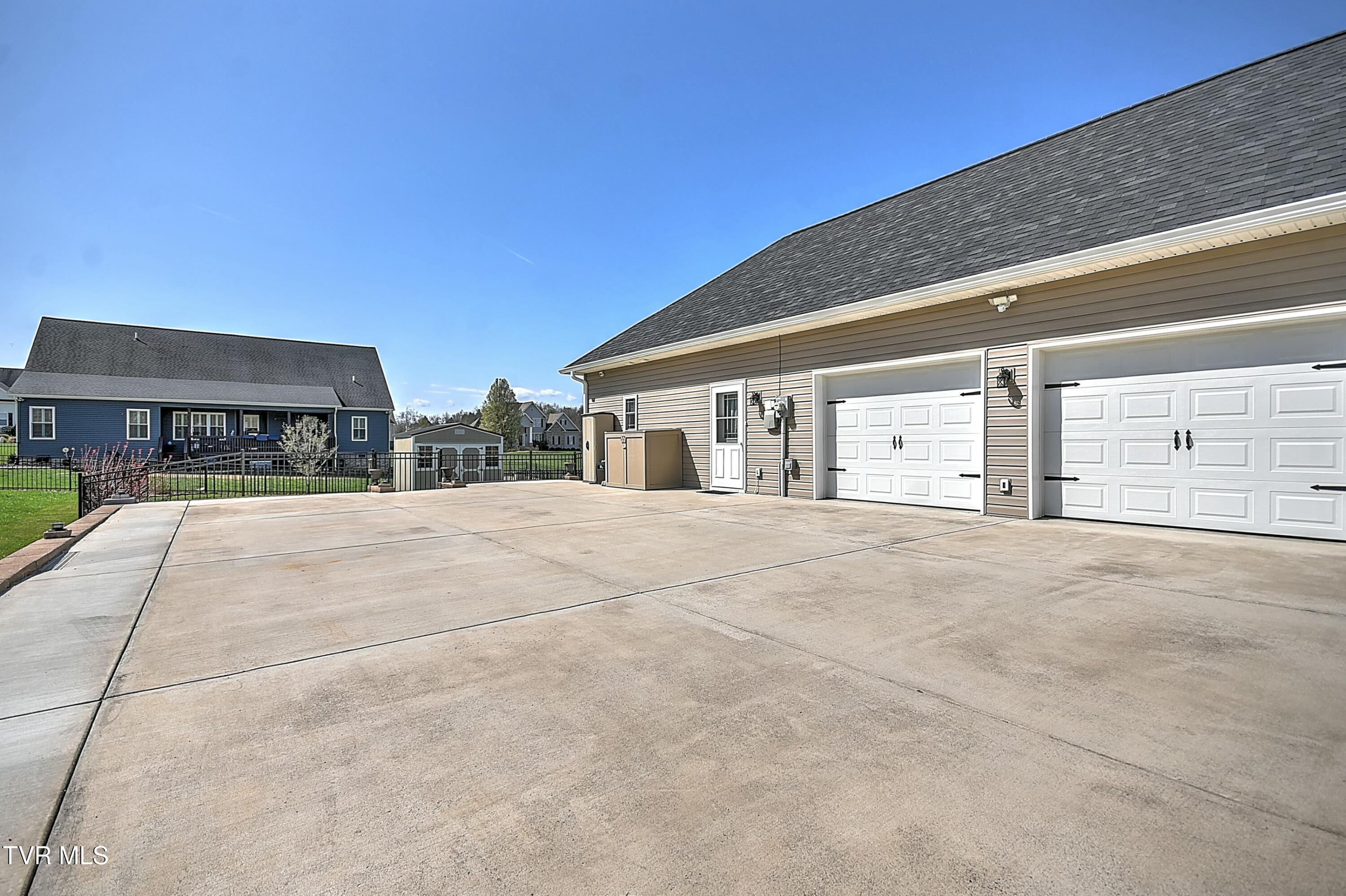 112 Chandler Circle, Bluff City, Tennessee image 29