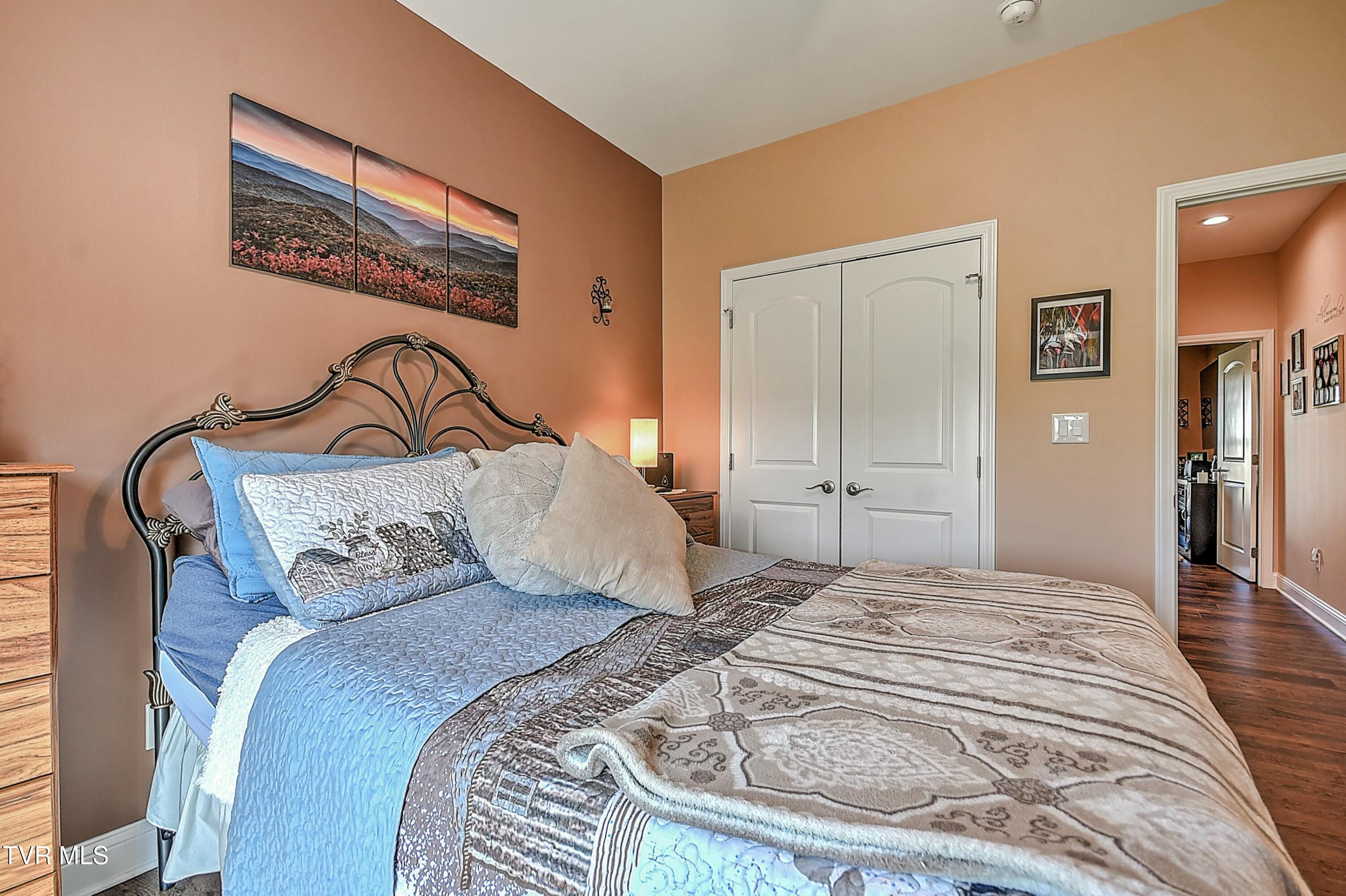 112 Chandler Circle, Bluff City, Tennessee image 13