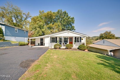 1924 Oakland Street Kingsport TN 37660