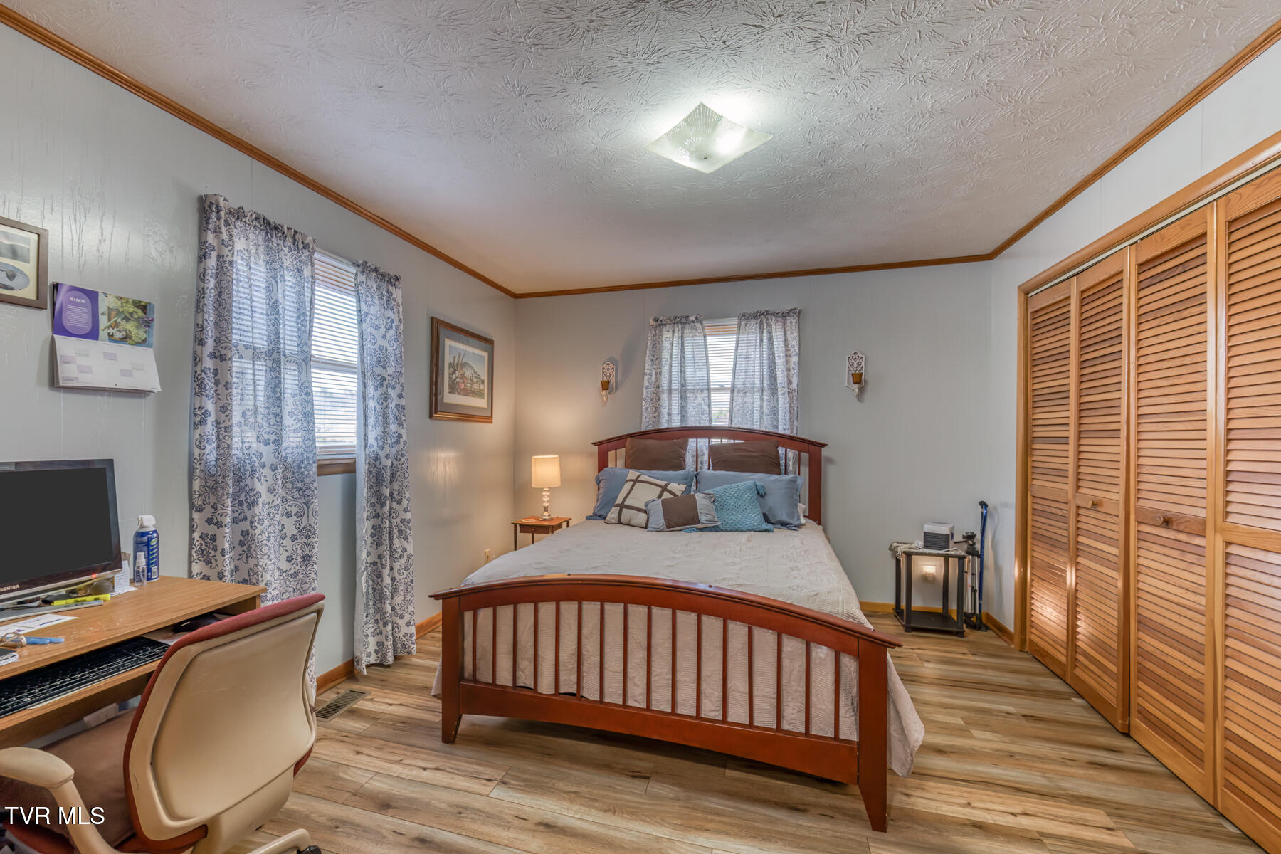 1250 J Shoun Road, Mountain City, Tennessee image 25