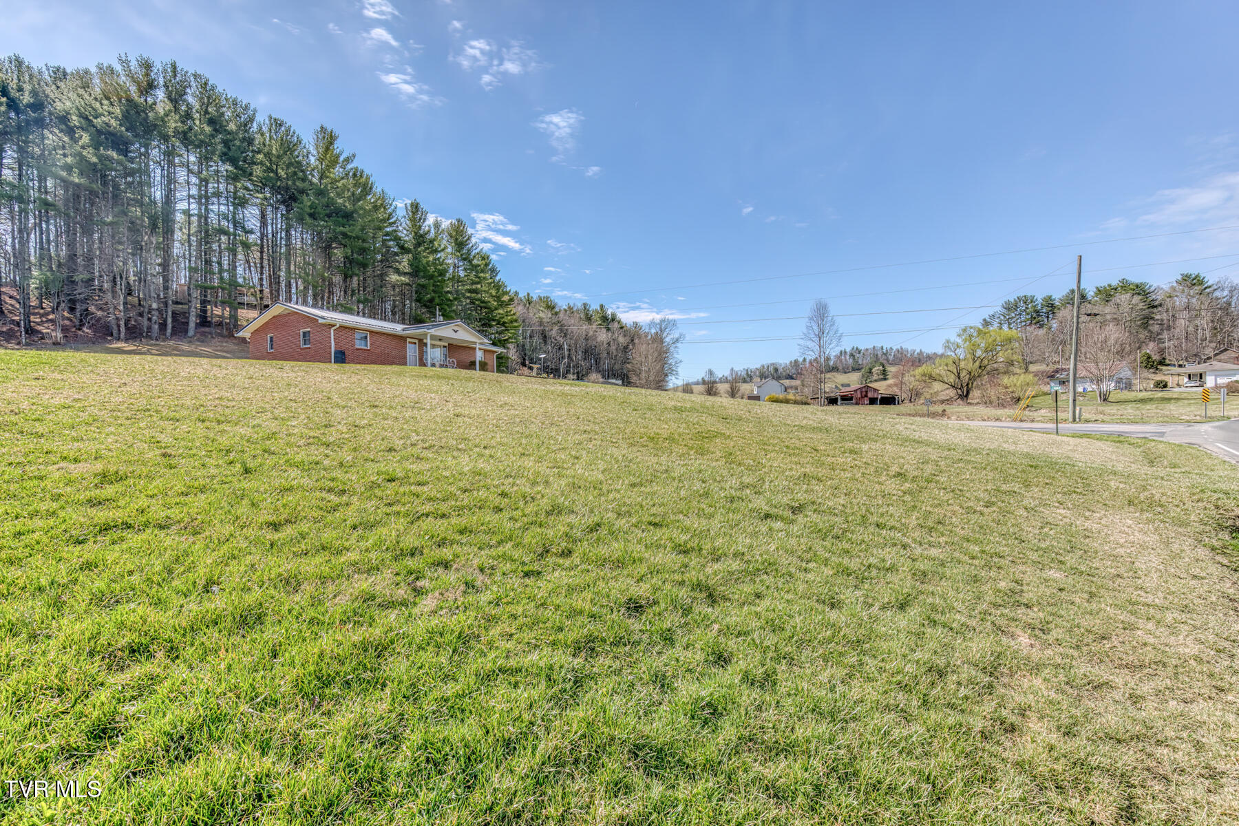 1250 J Shoun Road, Mountain City, Tennessee image 11