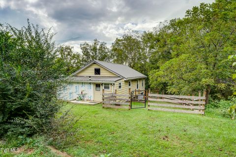 Tiny photo for 1692 Arkansas Avenue, Bristol, TN 37620 (MLS # 9986320)