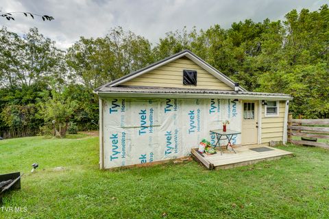 Tiny photo for 1692 Arkansas Avenue, Bristol, TN 37620 (MLS # 9986320)