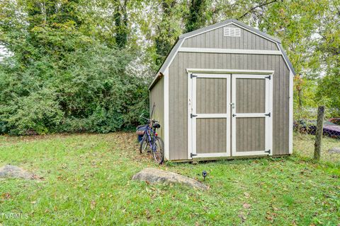 Tiny photo for 1692 Arkansas Avenue, Bristol, TN 37620 (MLS # 9986320)