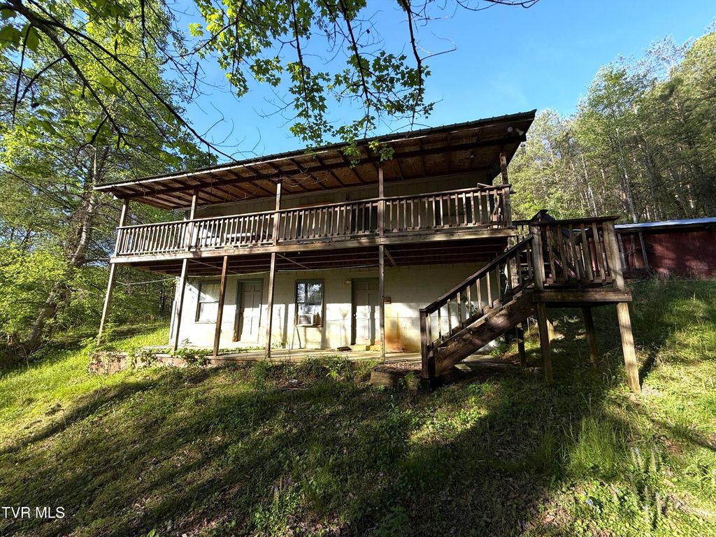 Photo of 2930 Arch Way, Cosby, TN 37722 (MLS # 9994127)