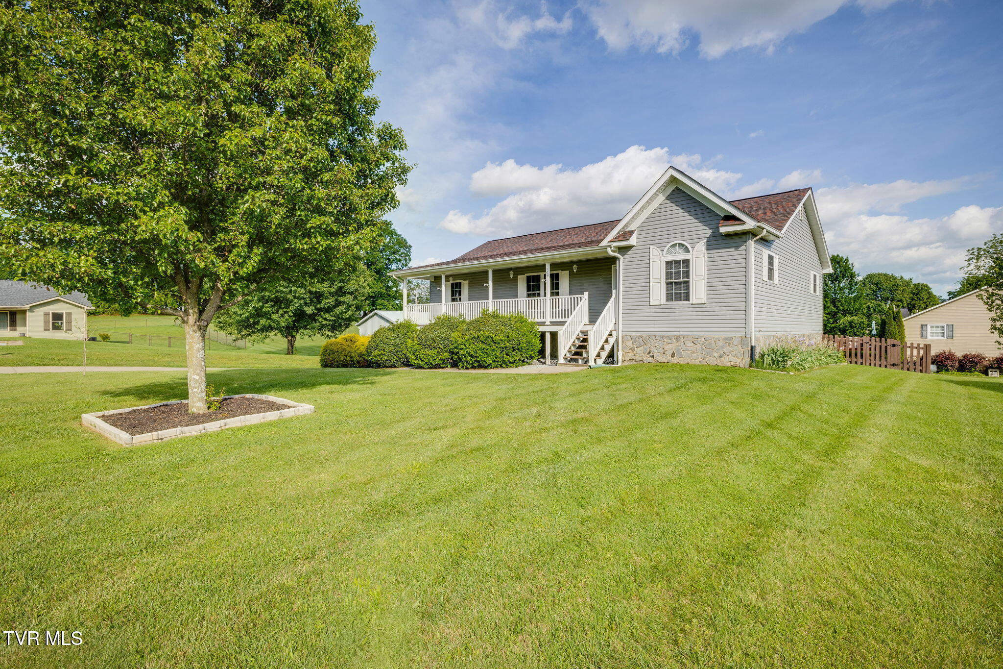 104 Savanna Court, Greeneville, Tennessee image 3