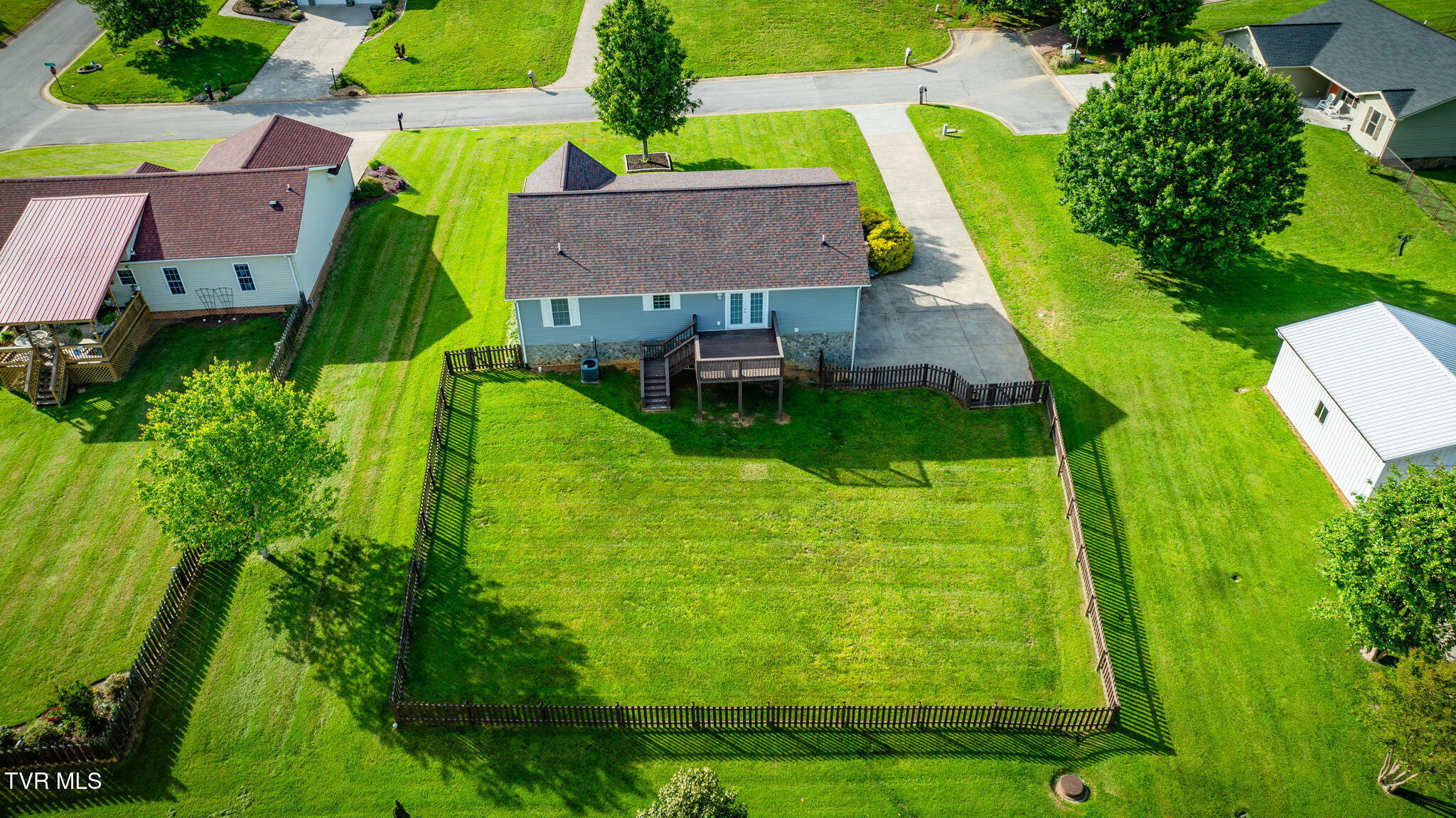 104 Savanna Court, Greeneville, Tennessee image 35