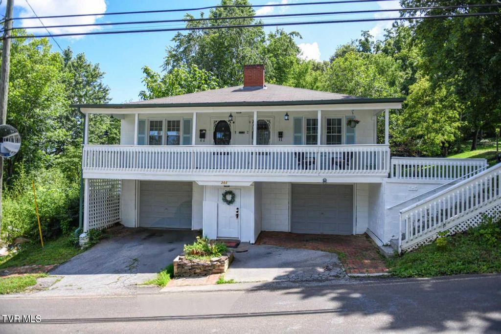 Photo of 203 Cherokee Street, Jonesborough, TN 37659 (MLS # 9988295)