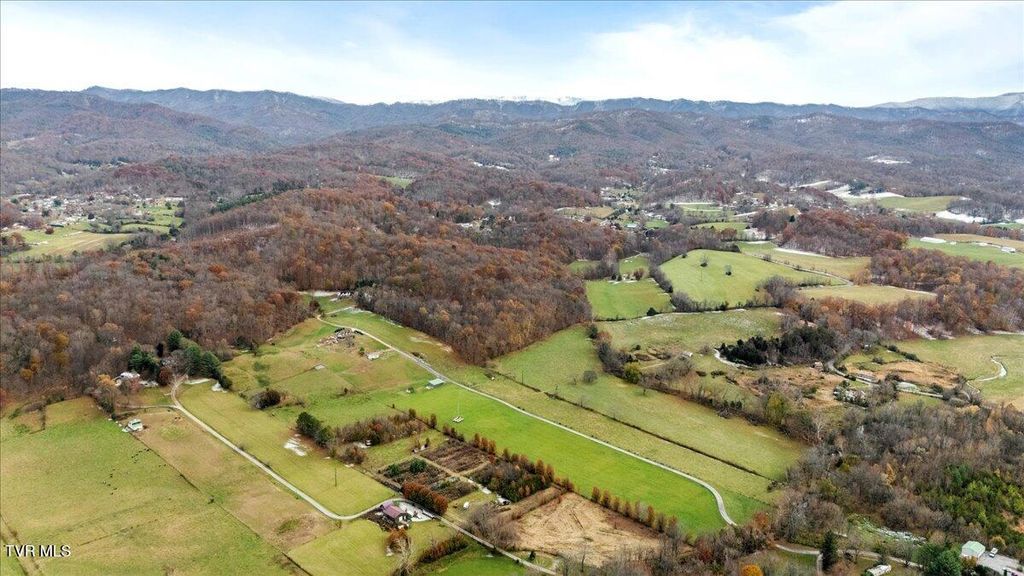 Photo of Tbd Off Us Highway 23 &amp; 19w, Johnson City, TN 37601 (MLS # 9988520)