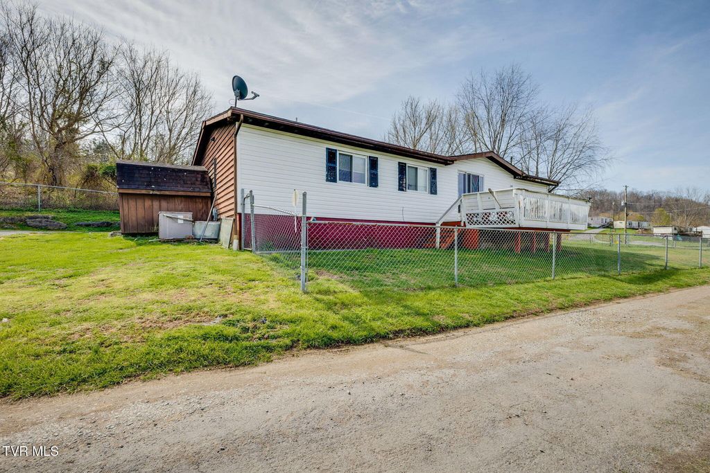 Photo of 238 Eula Private Drive, Bristol, TN 37620 (MLS # 9992905)
