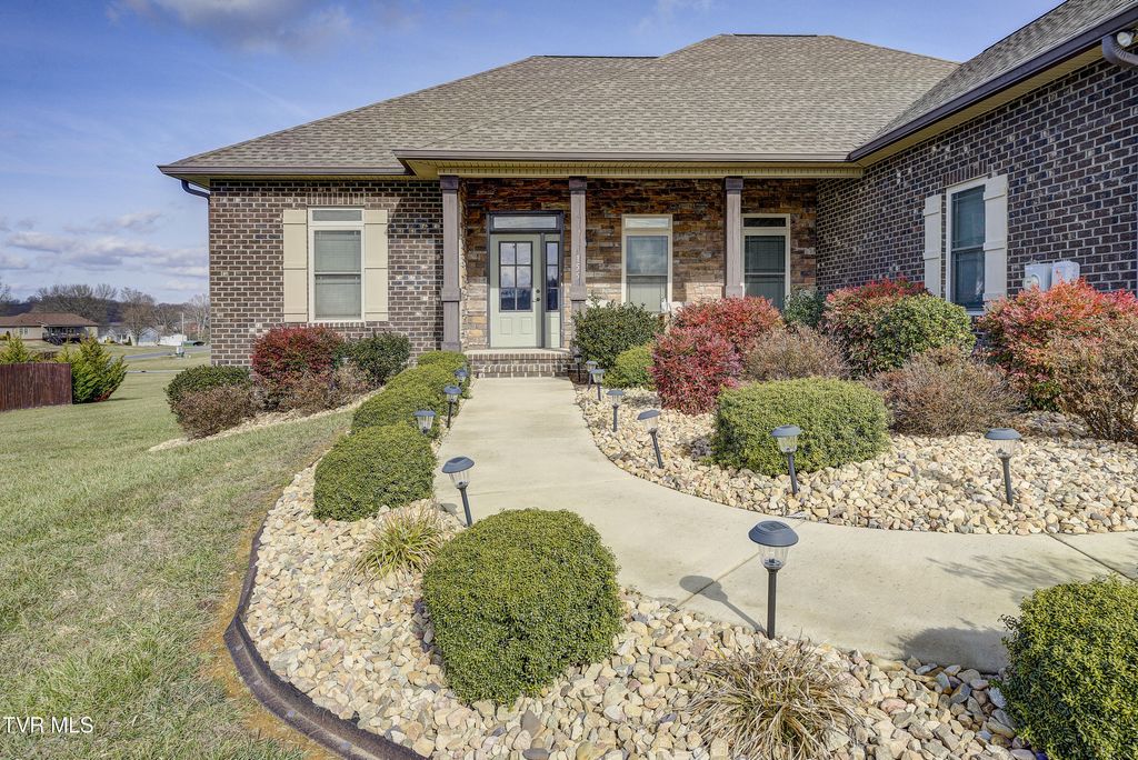 Photo of 155 Rhetts Way, Jonesborough, TN 37659 (MLS # 9991209)