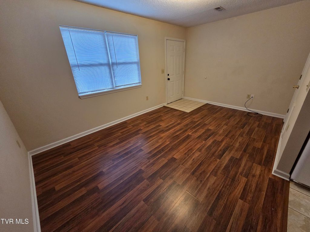 Photo of 2816 Plymouth Road #1, Johnson City, TN 37601 (MLS # 9995105)