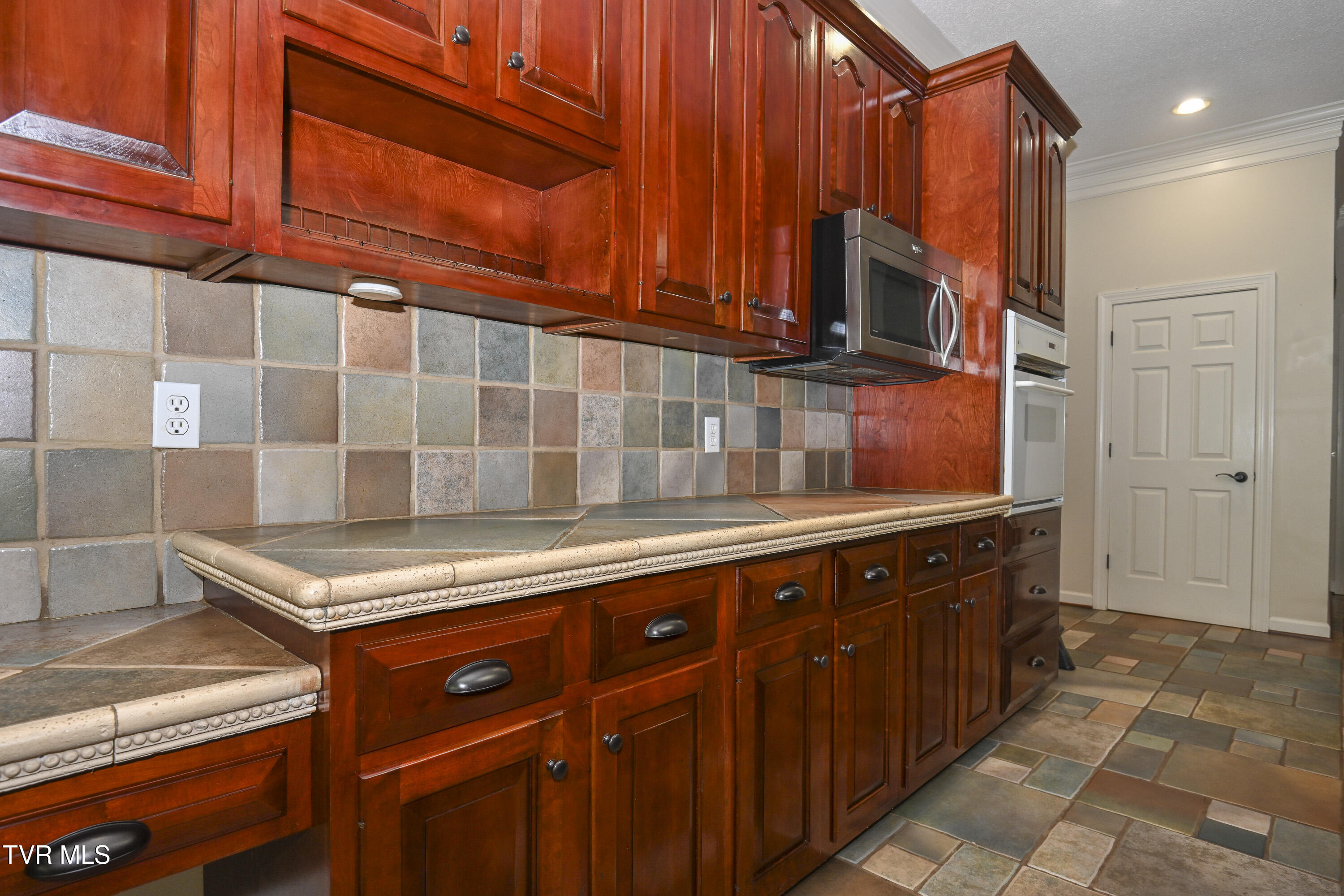 4 Sunsest Drive, Lebanon, Virginia image 18