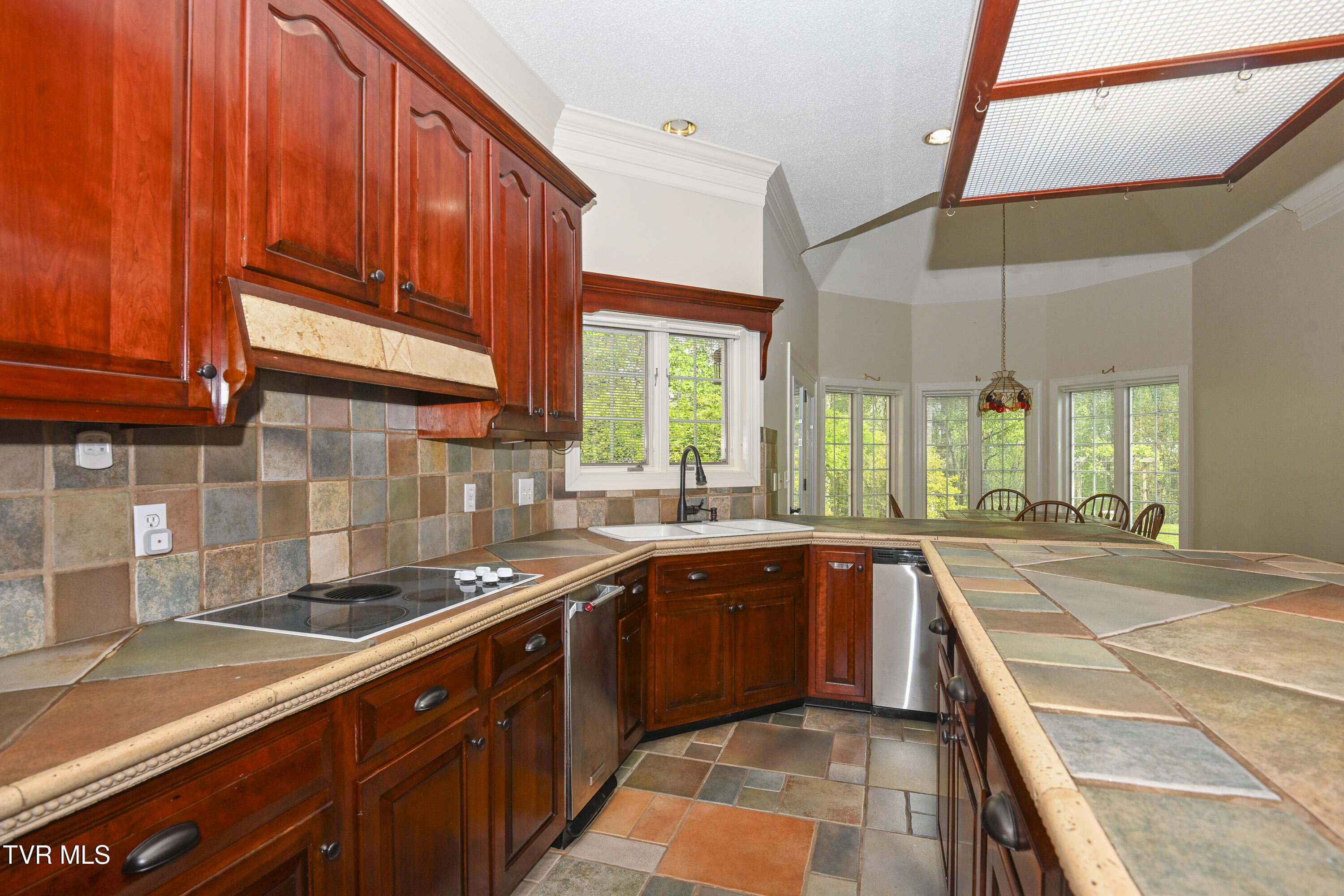 4 Sunsest Drive, Lebanon, Virginia image 11