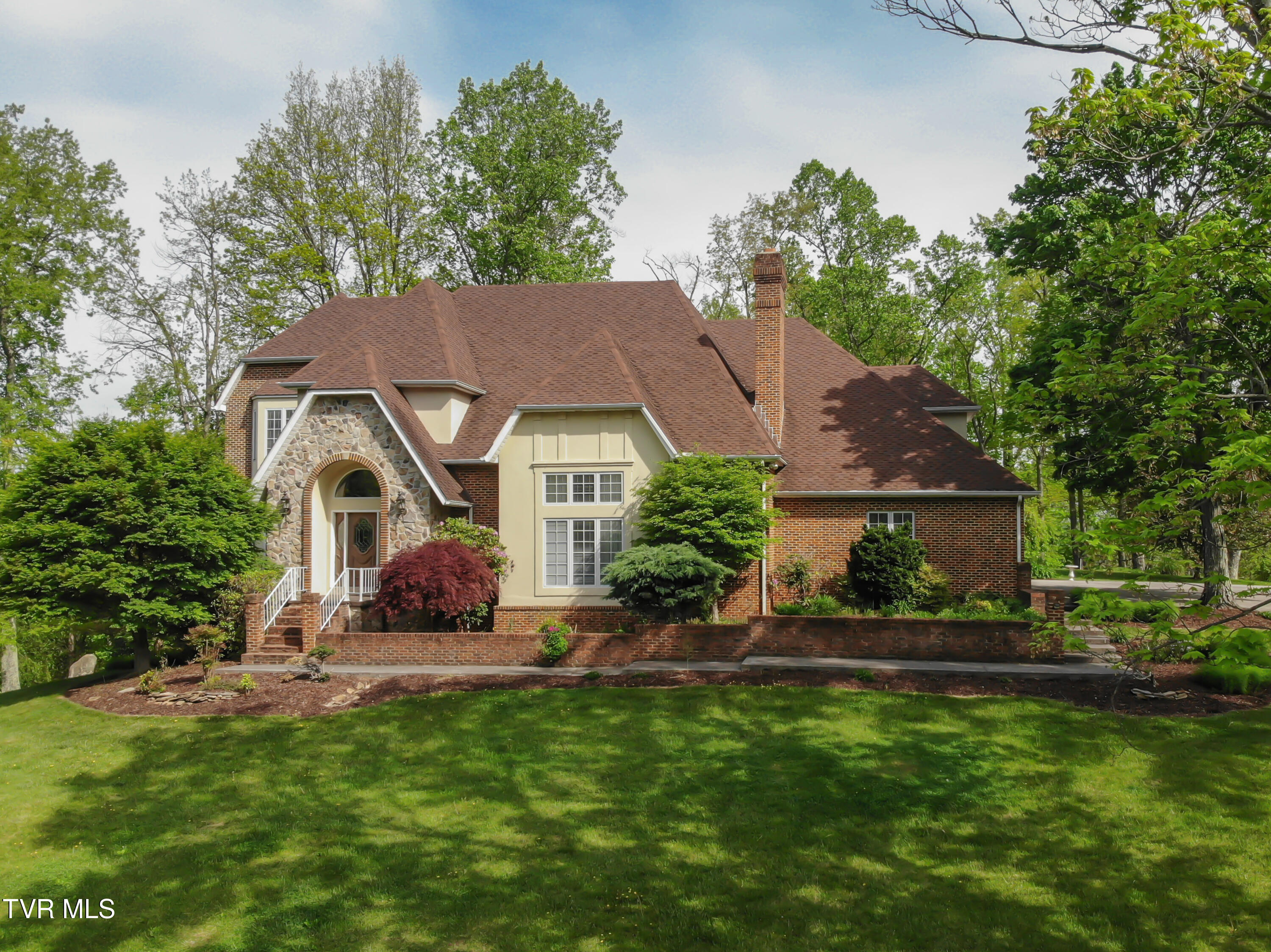 4 Sunsest Drive, Lebanon, Virginia image 1