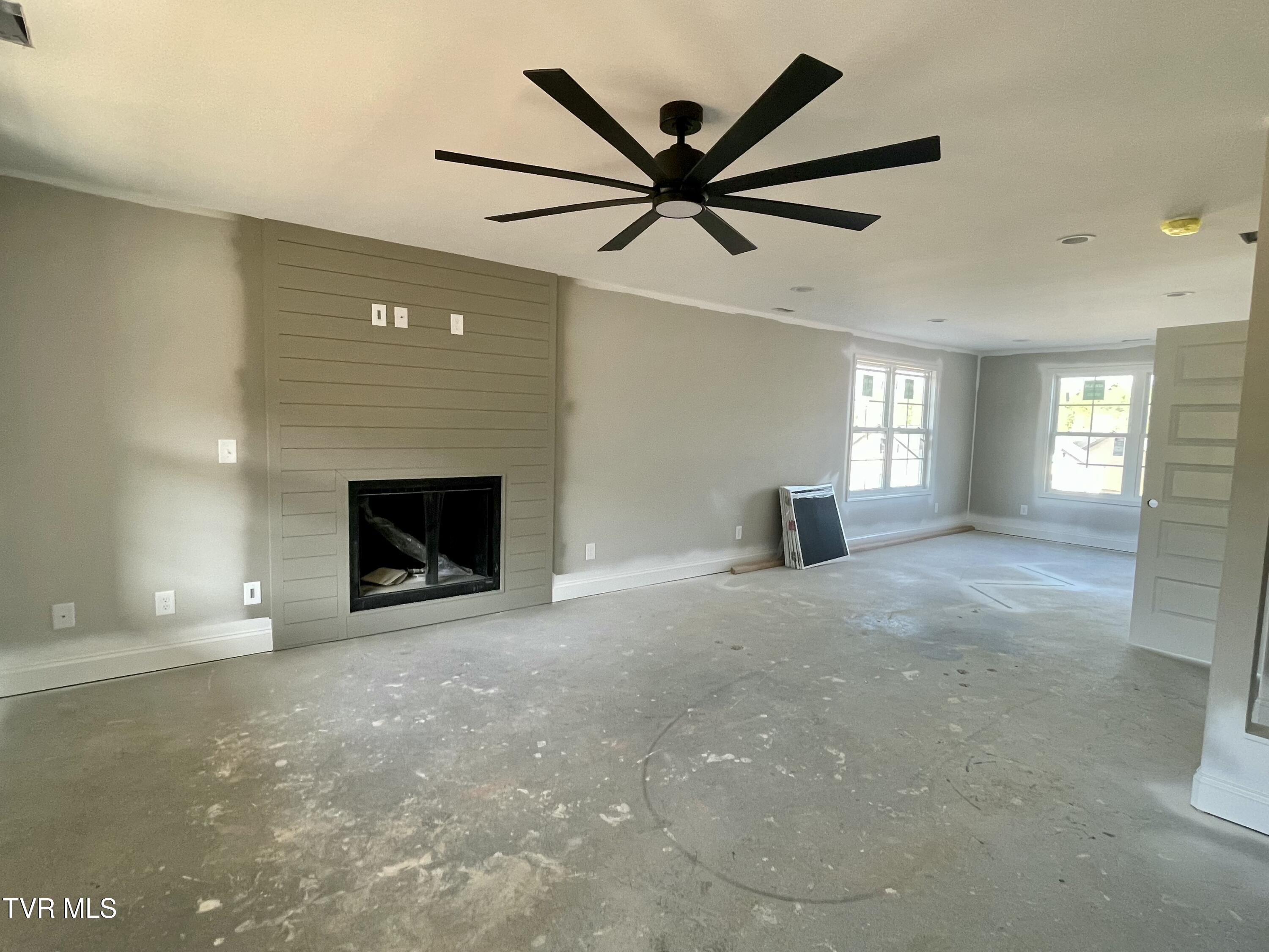 921 Daybreak Crest, Jonesborough, Tennessee image 4