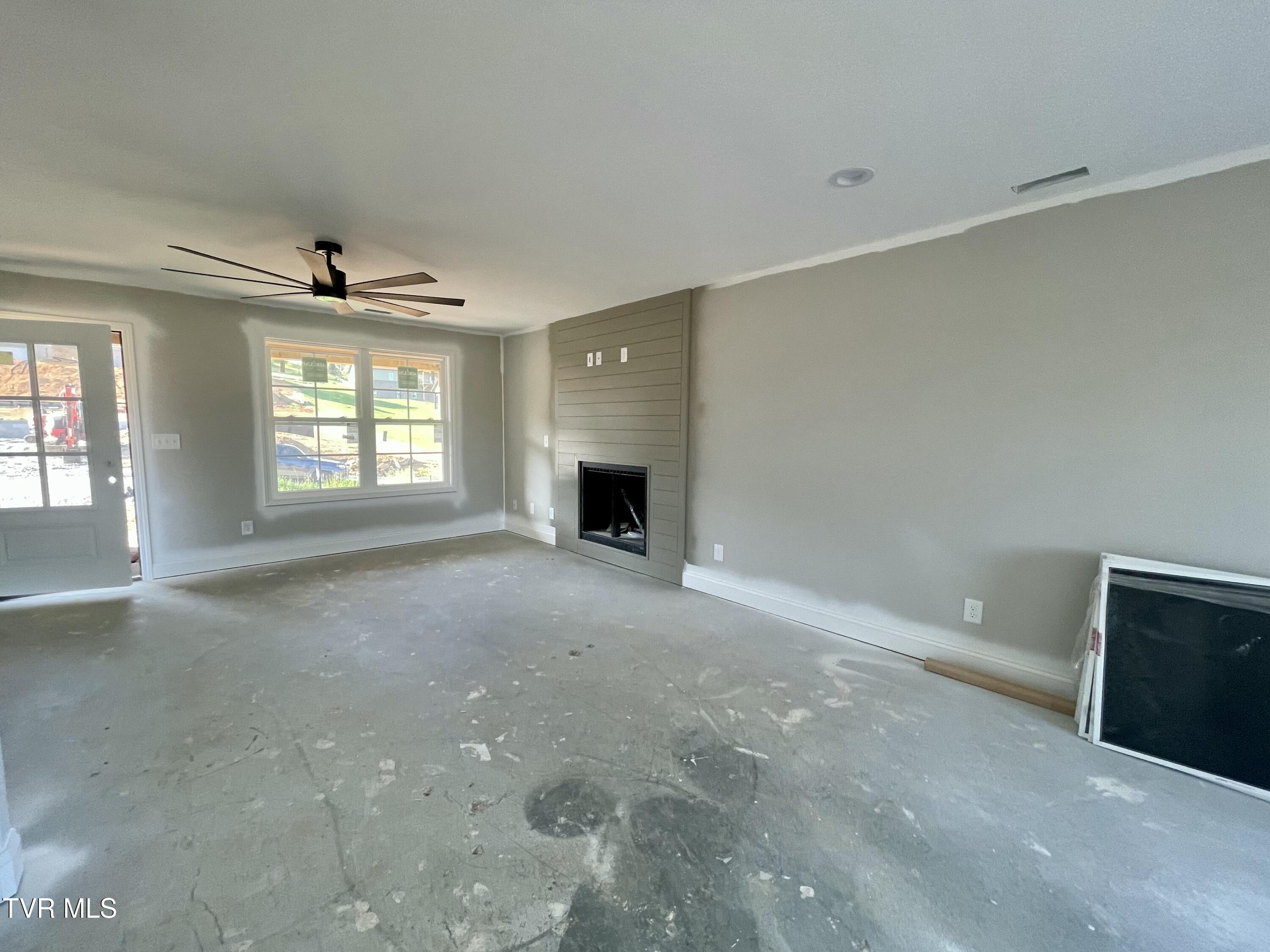 921 Daybreak Crest, Jonesborough, Tennessee image 3