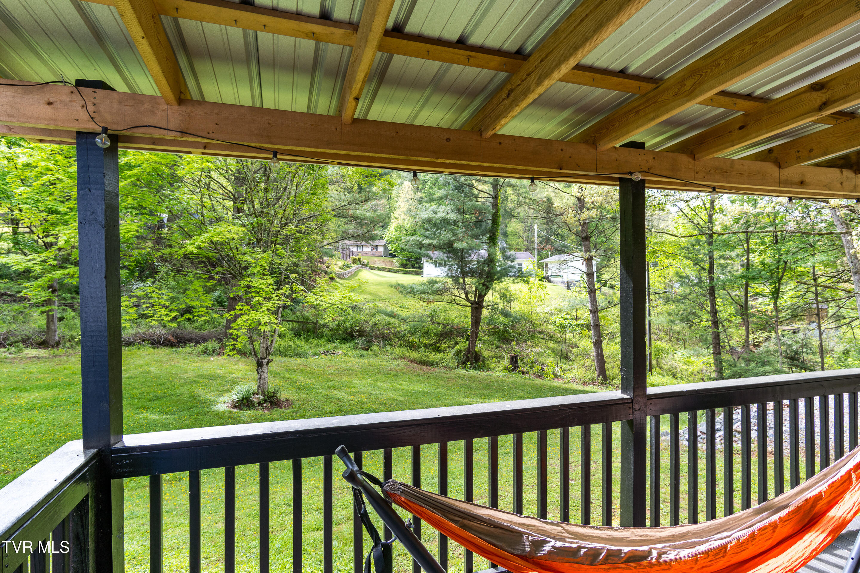 388 Crestwood Drive, Mountain City, Tennessee image 36