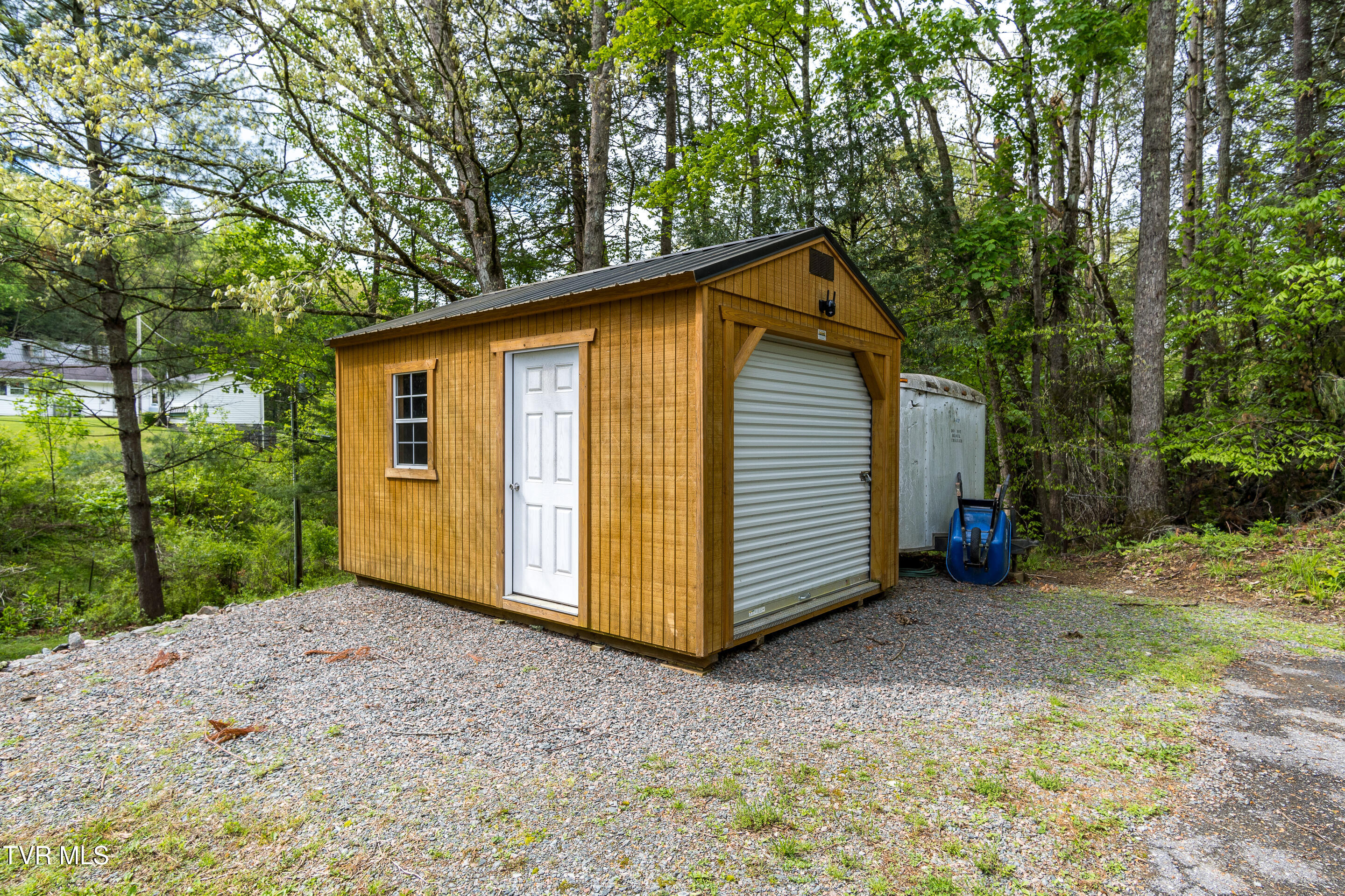 388 Crestwood Drive, Mountain City, Tennessee image 29