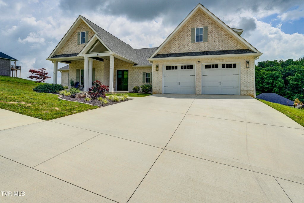 Photo of 1299 Brumit Fields Flds, Johnson City, TN 37615 (MLS # 9998205)