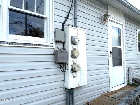 Tiny photo for 607 Watauga Avenue, Johnson City, TN 37601 (MLS # 9986466)