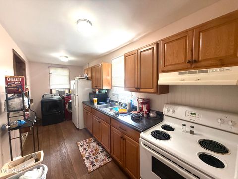 Tiny photo for 607 Watauga Avenue, Johnson City, TN 37601 (MLS # 9986466)