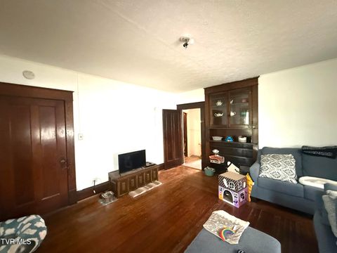 Tiny photo for 607 Watauga Avenue, Johnson City, TN 37601 (MLS # 9986466)