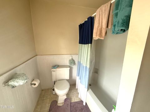Tiny photo for 607 Watauga Avenue, Johnson City, TN 37601 (MLS # 9986466)