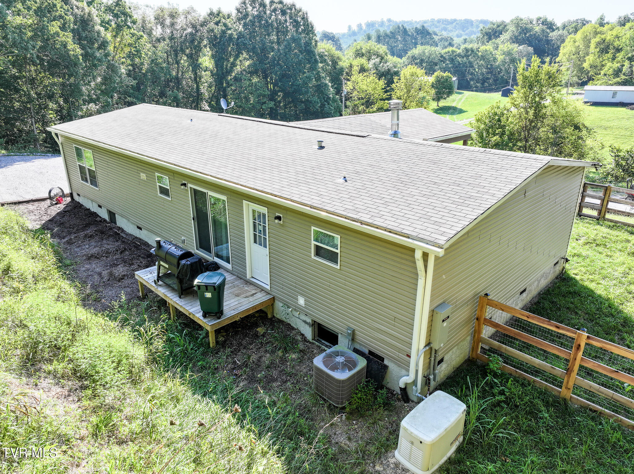 3030 Poplar Springs Rd, Greeneville, Tennessee image 20