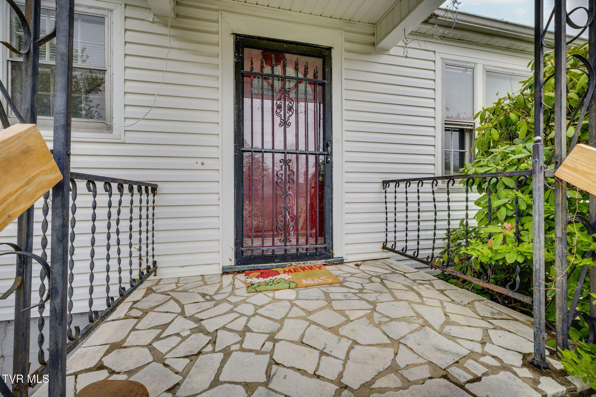 309 Magnolia Drive, Bristol, Virginia image 7