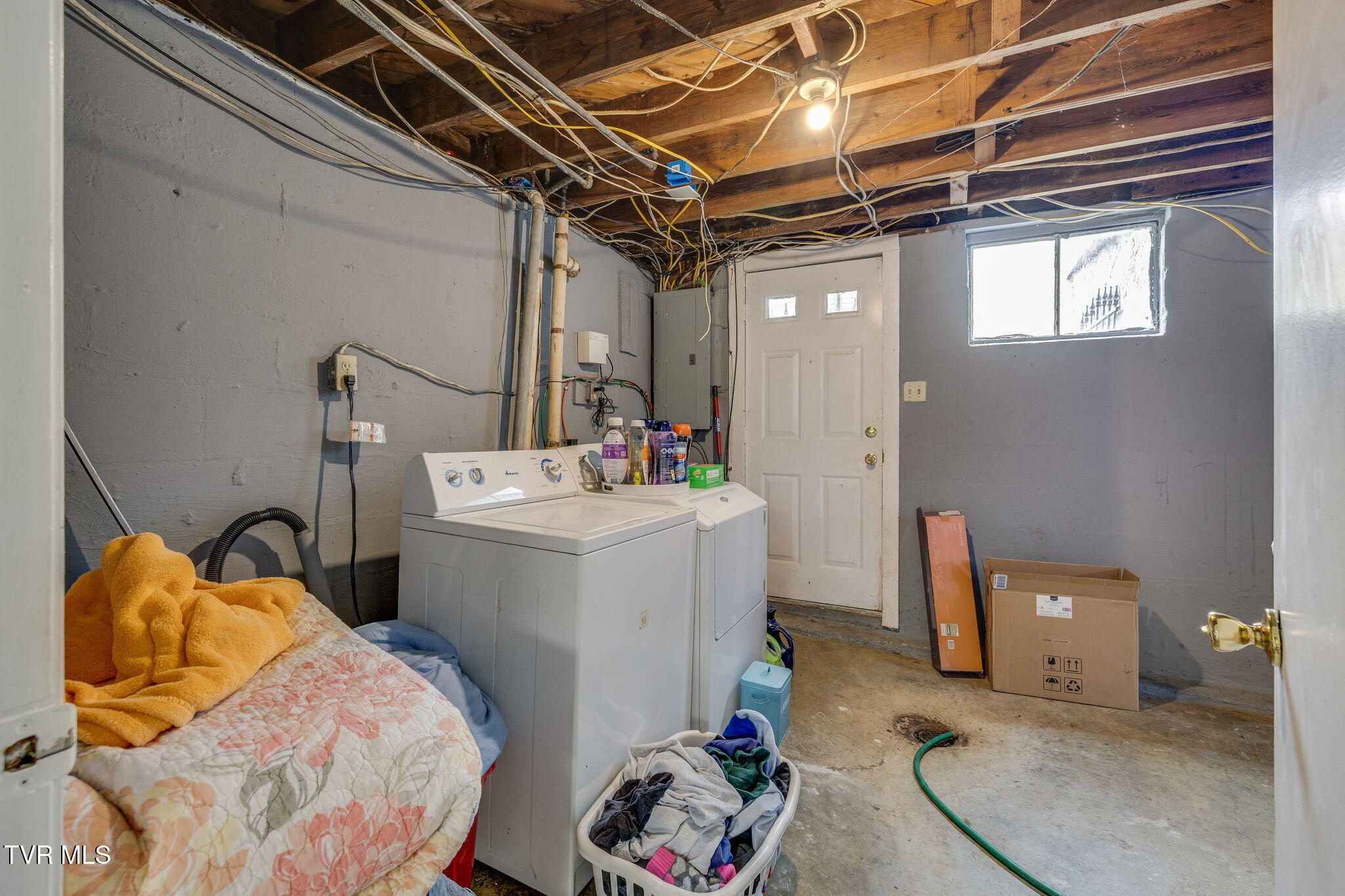 309 Magnolia Drive, Bristol, Virginia image 24